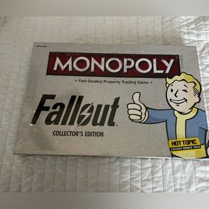 Fallout Monopoly Collector’s Edition, Hot Topic Exclusive Brand New in box 2017